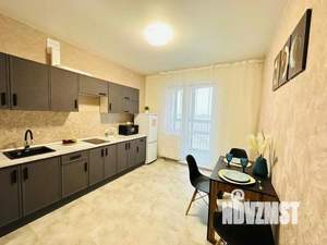 1-к квартира, посуточно, 65м2, 1/1 этаж