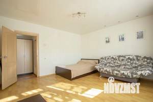 1-к квартира, посуточно, 42м2, 1/1 этаж