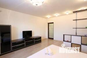 1-к квартира, посуточно, 56м2, 1/1 этаж