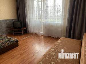 1-к квартира, посуточно, 35м2, 12/15 этаж