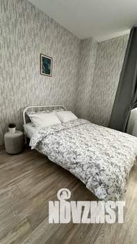 2-к квартира, посуточно, 46м2, 22/25 этаж