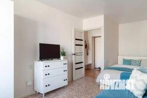 1-к квартира, посуточно, 42м2, 1/1 этаж