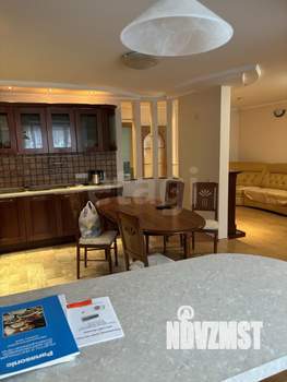 4-к квартира, на длительный срок, 146м2, 6/10 этаж