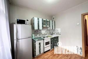 1-к квартира, посуточно, 40м2, 2/16 этаж