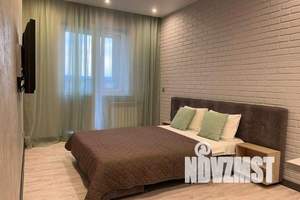 1-к квартира, посуточно, 31м2, 11/16 этаж