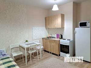 Студия квартира, посуточно, 32м2, 10/25 этаж