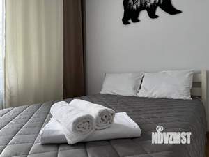 Студия квартира, посуточно, 23м2, 1/10 этаж