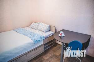 2-к квартира, посуточно, 42м2, 1/5 этаж