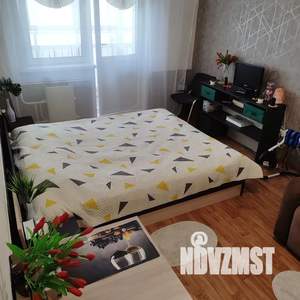 Студия квартира, посуточно, 30м2, 15/16 этаж