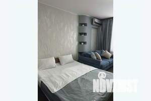 1-к квартира, посуточно, 45м2, 10/10 этаж