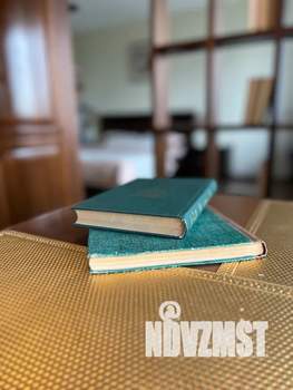 1-к квартира, посуточно, 35м2, 9/9 этаж