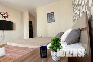 1-к квартира, посуточно, 37м2, 9/10 этаж