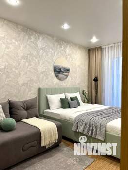 1-к квартира, посуточно, 32м2, 7/10 этаж