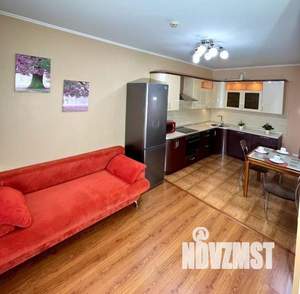 1-к квартира, посуточно, 53м2, 1/1 этаж