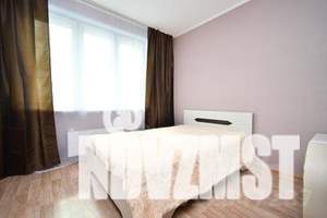 1-к квартира, посуточно, 42м2, 20/25 этаж