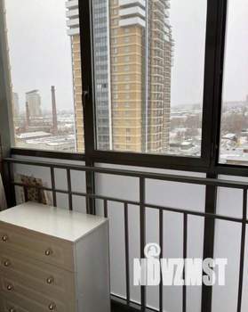 1-к квартира, посуточно, 38м2, 15/24 этаж