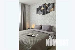 1-к квартира, посуточно, 35м2, 14/25 этаж