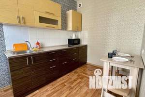 1-к квартира, посуточно, 37м2, 9/10 этаж