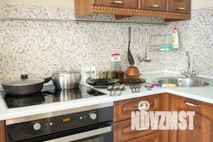 1-к квартира, посуточно, 36м2, 8/25 этаж