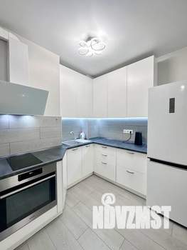 1-к квартира, посуточно, 42м2, 3/17 этаж