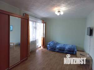 Студия квартира, посуточно, 40м2, 9/10 этаж