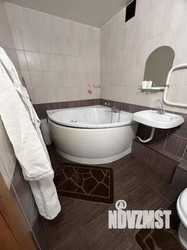 1-к квартира, посуточно, 41м2, 14/14 этаж