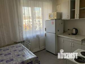 1-к квартира, посуточно, 33м2, 5/5 этаж