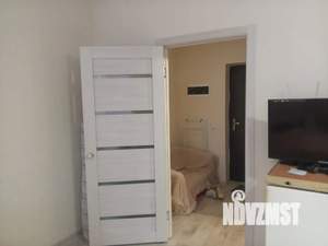 Студия квартира, посуточно, 33м2, 11/25 этаж