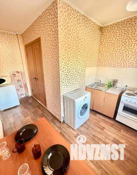 1-к квартира, посуточно, 32м2, 3/9 этаж