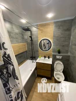 1-к квартира, посуточно, 38м2, 10/18 этаж