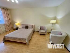 1-к квартира, посуточно, 48м2, 8/9 этаж