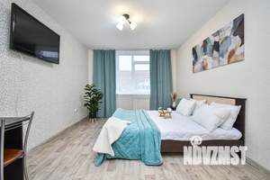 1-к квартира, посуточно, 44м2, 9/10 этаж