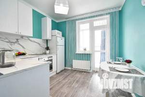 1-к квартира, посуточно, 40м2, 25/25 этаж