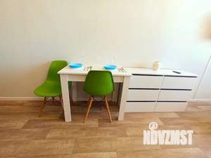 Студия квартира, посуточно, 27м2, 4/4 этаж