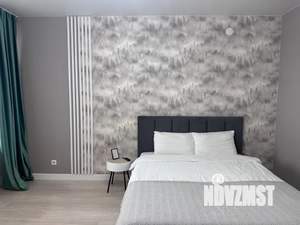 1-к квартира, посуточно, 34м2, 4/25 этаж