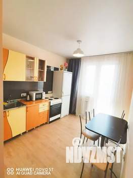 1-к квартира, посуточно, 38м2, 23/25 этаж