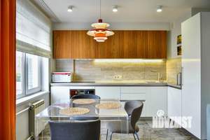 2-к квартира, посуточно, 75м2, 1/1 этаж