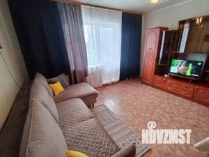 1-к квартира, посуточно, 38м2, 2/9 этаж