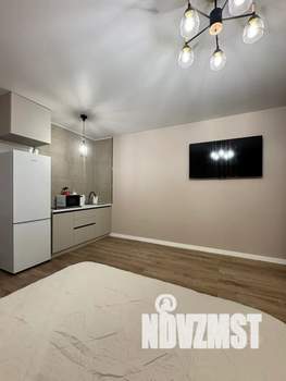 Студия квартира, посуточно, 32м2, 24/25 этаж