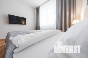 2-к квартира, посуточно, 56м2, 3/25 этаж