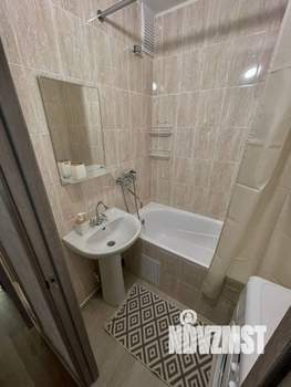 2-к квартира, посуточно, 40м2, 3/18 этаж