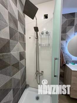 Студия квартира, посуточно, 35м2, 8/25 этаж