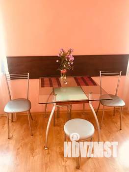 2-к квартира, посуточно, 50м2, 4/5 этаж