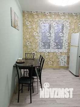 1-к квартира, посуточно, 42м2, 8/10 этаж