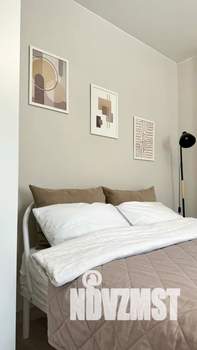 Студия квартира, посуточно, 25м2, 17/24 этаж