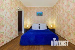 1-к квартира, посуточно, 38м2, 3/9 этаж