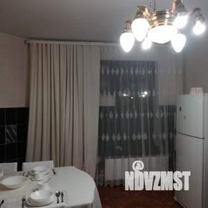 1-к квартира, посуточно, 66м2, 1/1 этаж