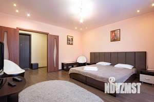 1-к квартира, посуточно, 38м2, 1/1 этаж