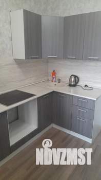 1-к квартира, посуточно, 38м2, 6/10 этаж