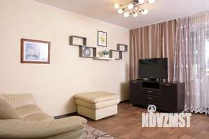 2-к квартира, посуточно, 50м2, 1/1 этаж